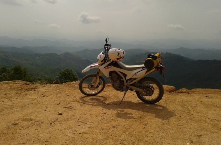 CRF 250 motorcycle tour in Laos