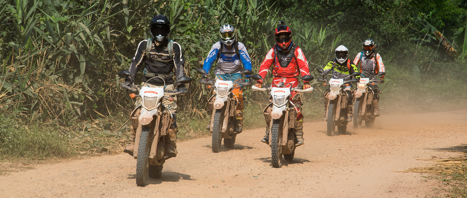 MOTOLAO-motorcuycle-motorbike-off-road-join-in-tour-laos-dirtbike-racing-explore-riders